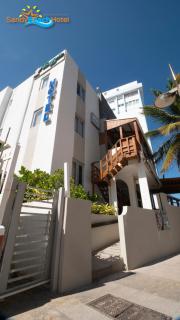 Sandy Beach Hotel - San Juan - 8