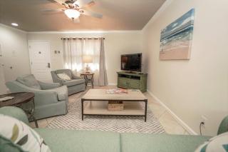 Woodland Shores by Panhandle Getaways - Destin - 7