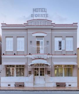MOVA Hotel D'oeste - Localizado em frente a Praça Principal da Cidade, na área Central - Pé na Praça - Poços de Caldas - 9