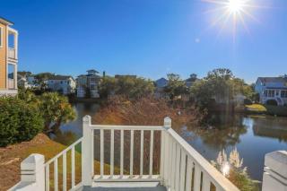 The Coastal Cottage - 5