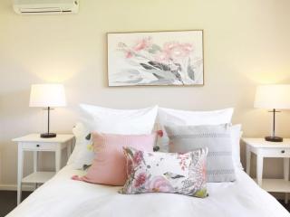 That Pink House - Bowral - 6