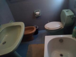 Single room with shared bathroom - 1