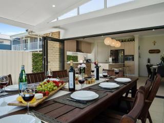 Adriatic Beach House - Callala Beach - 4