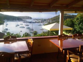 The Ocean Inn Antigua - English Harbour Town - 0