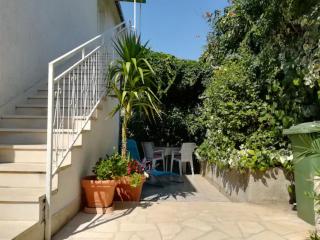 Apartments Bogdanić - Stari Grad - 3