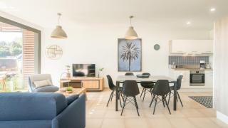 Villa Spacieuse avec Jacuzzi Privatif - 6