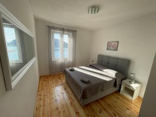 Ivan i Matej Apartments - Blace - 3