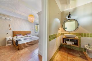 Hotel & Glamping Borgo di Campagna - Porto San Paolo - 4