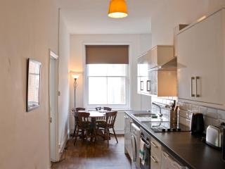 Corner House apartment - Worthing - 8