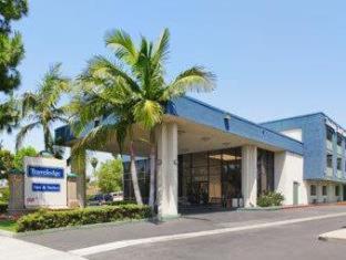 Travelodge Inn & Suites by Wyndham Anaheim on Disneyland Dr - 3