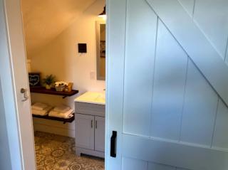 The Farmhouse Inn & Kitchen, 2 blocks from Downtown Whitefish, Montana - Whitefish - 3