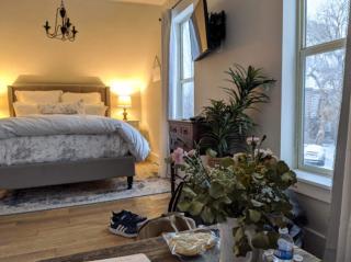 The Farmhouse Inn & Kitchen, 2 blocks from Downtown Whitefish, Montana - Whitefish - 2