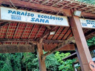 Casa da cachoeira na beira do Rio Sana - Sana - 6