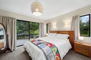 Wharerata - Otaki Beach Holiday Home - Otaki Beach - 1