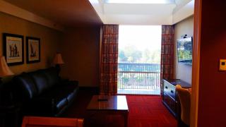 Howard Johnson by Wyndham Anaheim Hotel & Water Playground - 9