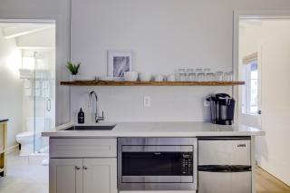 South Lake Chalet-Boutique Suite-Minutes to Heavenly & Lake Tahoe - South Lake Tahoe - 3