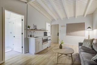 South Lake Chalet-Boutique Suite-Minutes to Heavenly & Lake Tahoe - South Lake Tahoe - 1