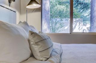 South Lake Chalet-Boutique Suite-Minutes to Heavenly & Lake Tahoe - South Lake Tahoe - 4