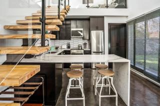Quantum Tiny Loft at East End Revitalized - Houston - 1