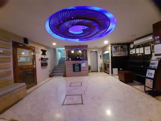 Hotel Rains Inn - Guwahati - 4