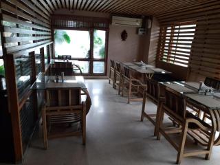 Hotel Rains Inn - Guwahati - 5