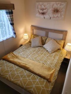 Relaxing Breaks with Hot tub at Tattershal lakes 3 Bedroom - Tattershall - 8