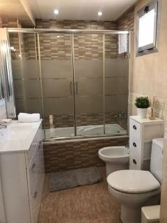Apartamento con Parking Gratis en el Centro, 2 dormitorios - Almería - 1
