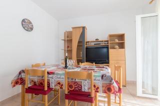 Apartment Luka - Ivan Dolac - 4