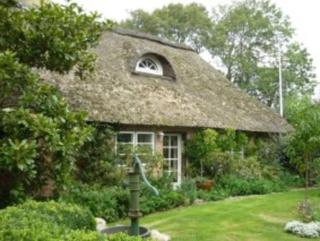 Little Rose Cottage - Urlaub unter Reet zwischen den Meeren - Börm - 4
