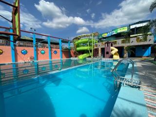 RedDoorz Plus @ Lhexlyn Resort San Narciso - San Narciso - 6