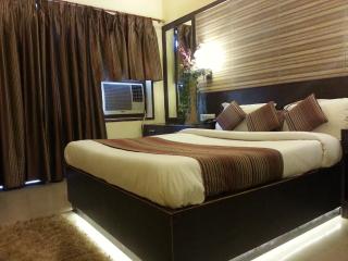 HOTEL VARUNA - Varanasi - 6