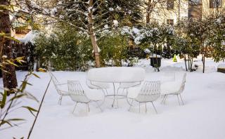 Family Wellhouse Green Garden direct in Salzburg, sunny big garden, up to 16 pax, bikes for free, BBQ, sunbeds, parking for free, 15 min sound of music - 1