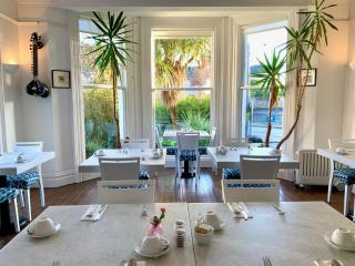 Derrin Guest House - 2