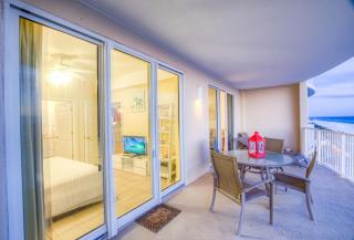 Fantastic Private Complex -Beachfront 2BD Ocean Villa! Gorgeous Amenities - 9