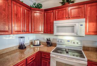 Fantastic Private Complex -Beachfront 2BD Ocean Villa! Gorgeous Amenities - 4