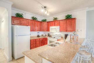 Fantastic Private Complex -Beachfront 2BD Ocean Villa! Gorgeous Amenities - 1