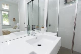 Elsie - City Living in a Big Home - Just book it! - 3