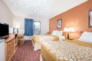 Days Inn by Wyndham Black River Falls - Access to ATV Trail - 4