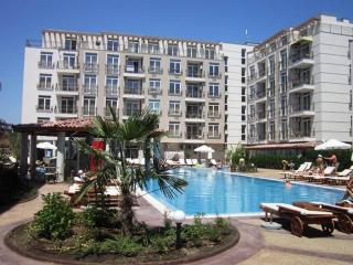 GT Down Park Apartments - Sunny Beach - 4