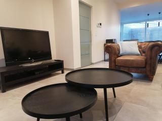 The Front Door N28 - Ypern - 9