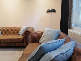 The Front Door N28 - Ypern - 8