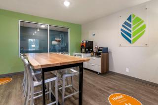 WoodSpring Suites Brunswick - Brunswick - 3