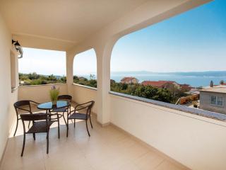 Apartment Nikol-3 by Interhome - 0