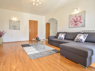 Apartment Aurora by Interhome - Buzet - 8