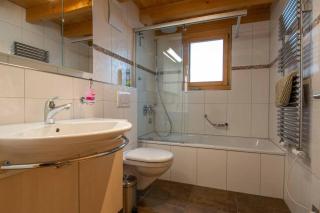 Ferienwohnung Schützenrain DG - 1