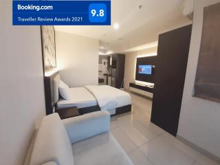 Apartemen Grand Kamala Lagoon Studio By Bonzela Property - Bekasi - 4