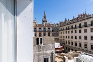 Welldone Cathedral Suites - Sevilla - 4