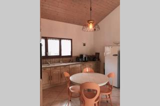 Maison entière au pied du plateau du retord 2 chambres SDB - Vouvray - Ochiaz - 1