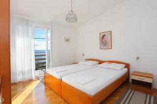 Apartments by the sea Seget Vranjica, Trogir - 6094 - Seget Vranjica - 1