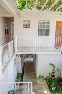 Caribbean Inn and Suites - Saint John - 2